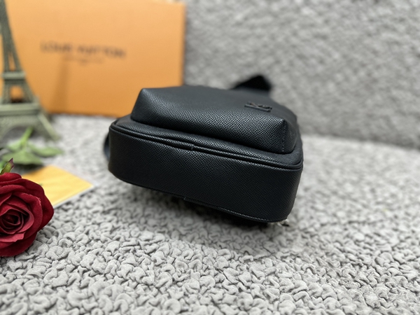 ルイヴィトンバッグ内部構造